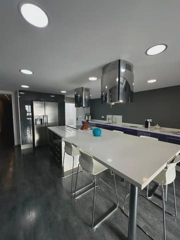3 soveværelse Byhus til salg i San Antón, Cartagena - € 329.000 (Ref: 9935130)