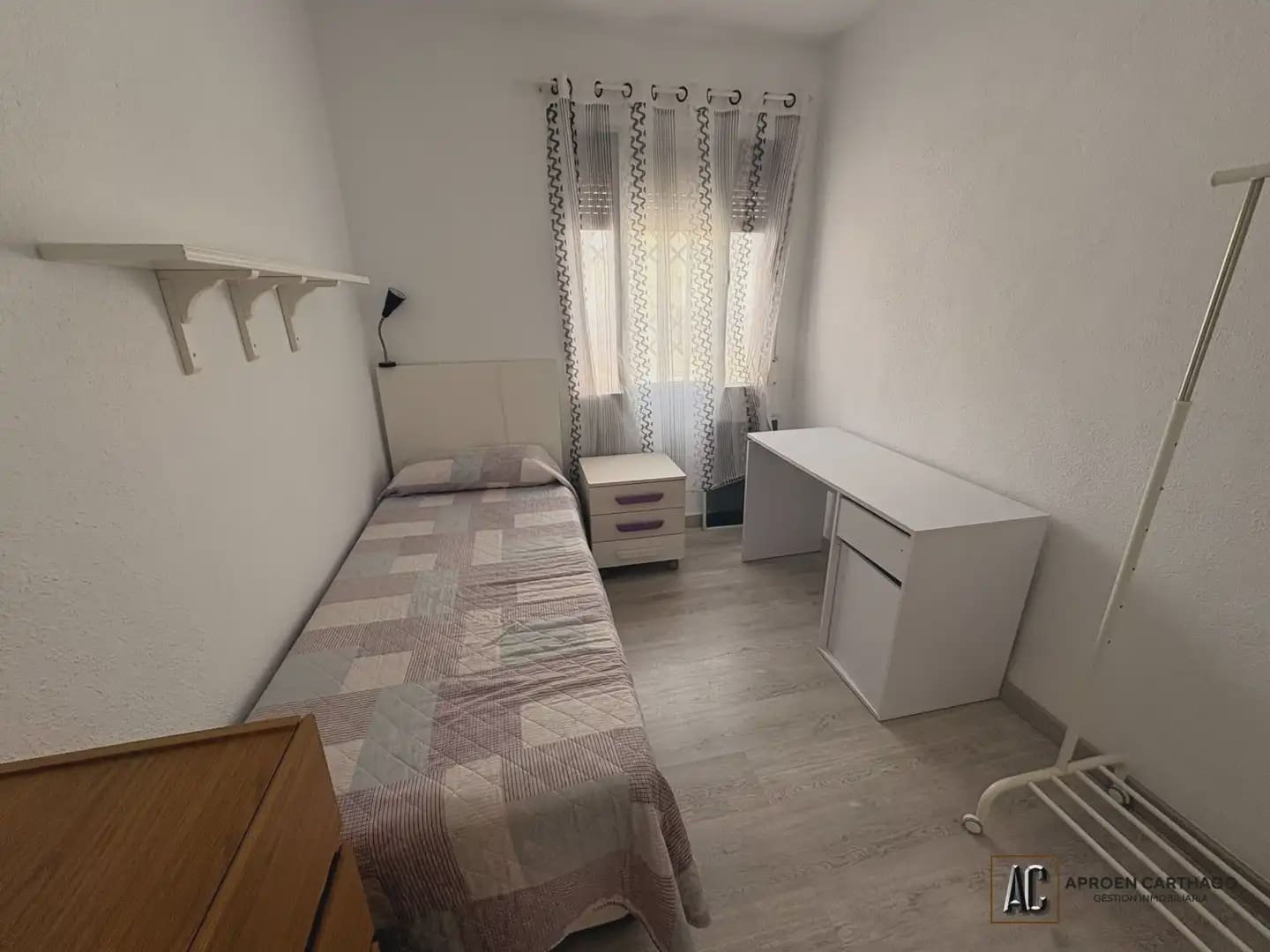 3 sypialnia Mieszkanie do wynajęcia w Kartagena - 850 € (Ref: 9981646)