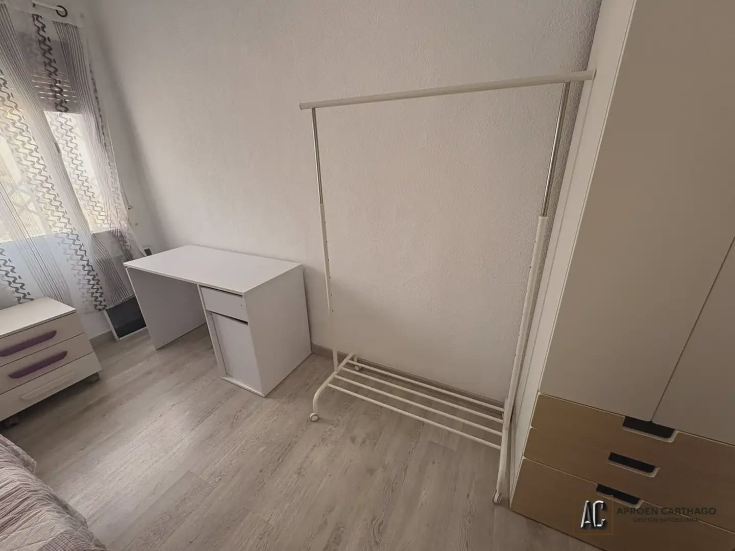 3 sypialnia Mieszkanie do wynajęcia w Kartagena - 850 € (Ref: 9981646)