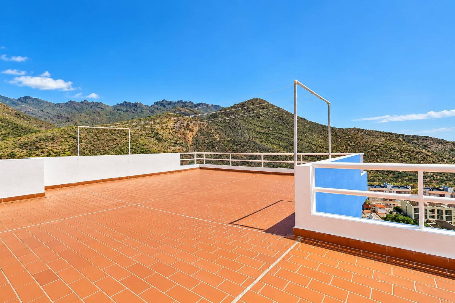 4 chambre Villa/Maison à vendre à Santa Cruz de Tenerife avec piscine garage - 675 000 € (Ref: 10111785)