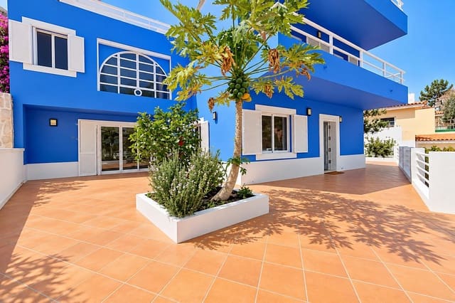 4 chambre Villa/Maison à vendre à Santa Cruz de Tenerife avec piscine garage - 675 000 € (Ref: 10111785)