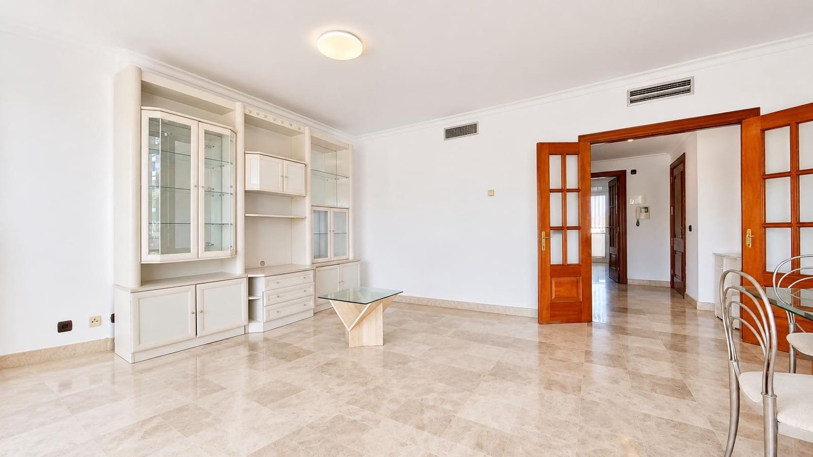 Piso de 3 habitaciones en Los Cristianos en venta con piscina garaje - 565.000 € (Ref: 10185094)