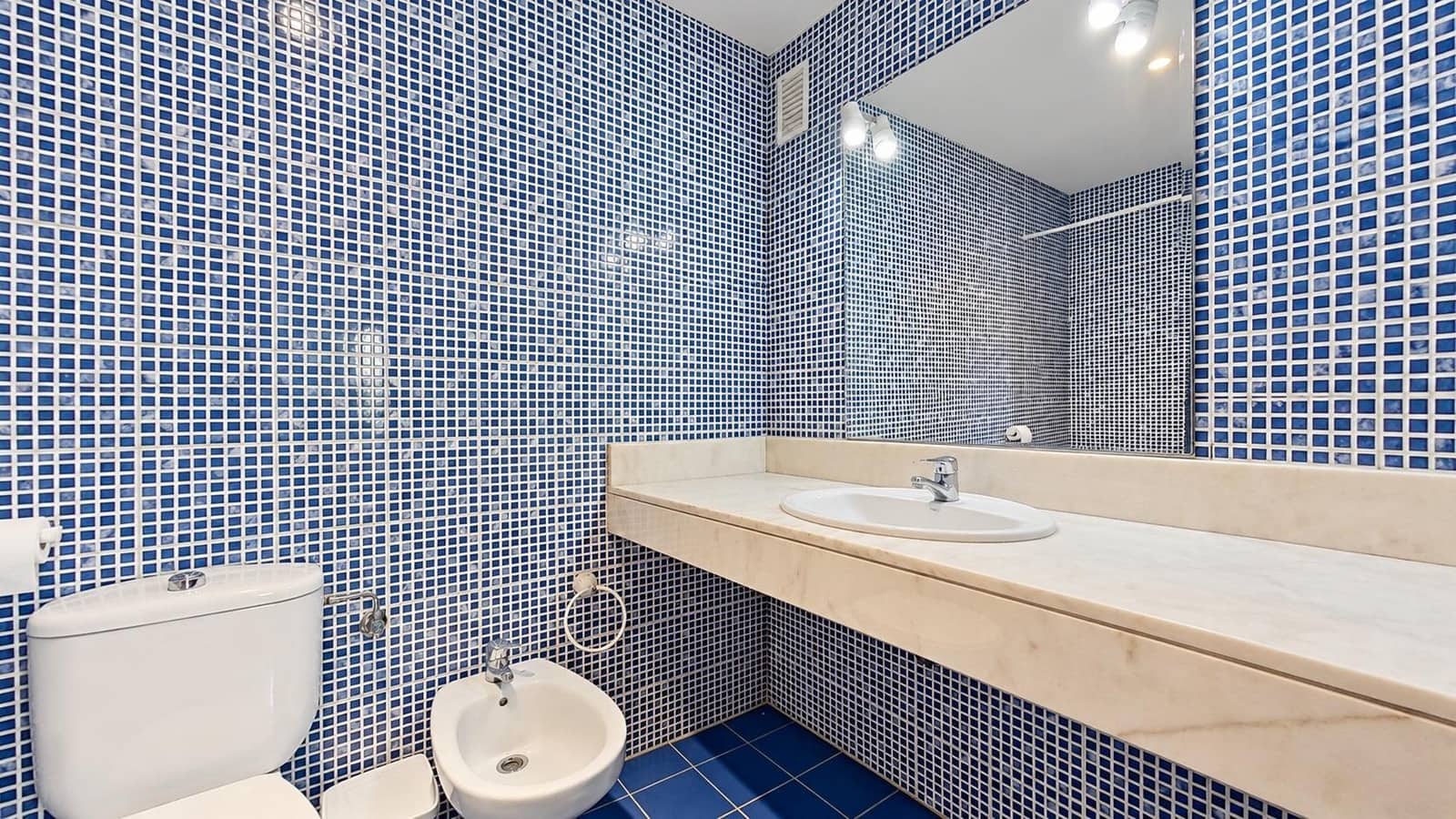 Piso de 3 habitaciones en Los Cristianos en venta con piscina garaje - 565.000 € (Ref: 10185094)