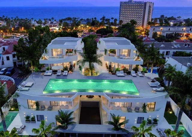 1 quarto Penthouse para venda em Playa de las Americas, Arona com piscina garagem - 1 288 974 € (Ref: 10187254)