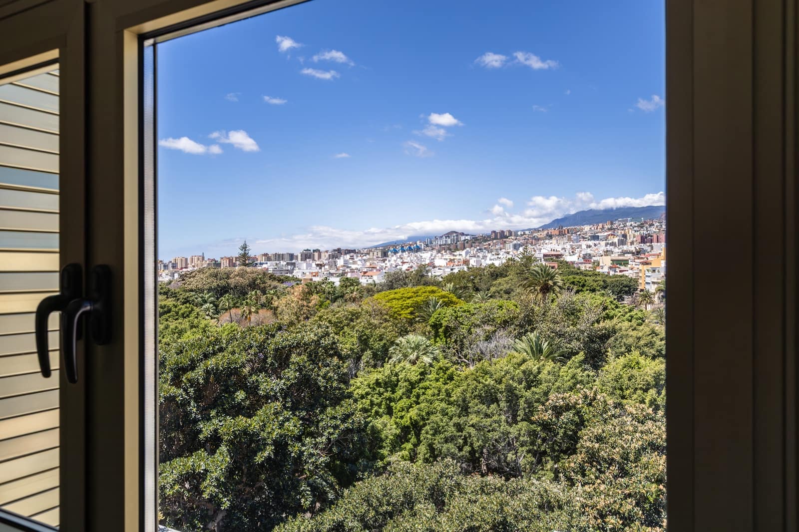 5 soverom Penthouse til salgs i Santa Cruz de Tenerife med garasje - € 1 470 000 (Ref: 9111238)