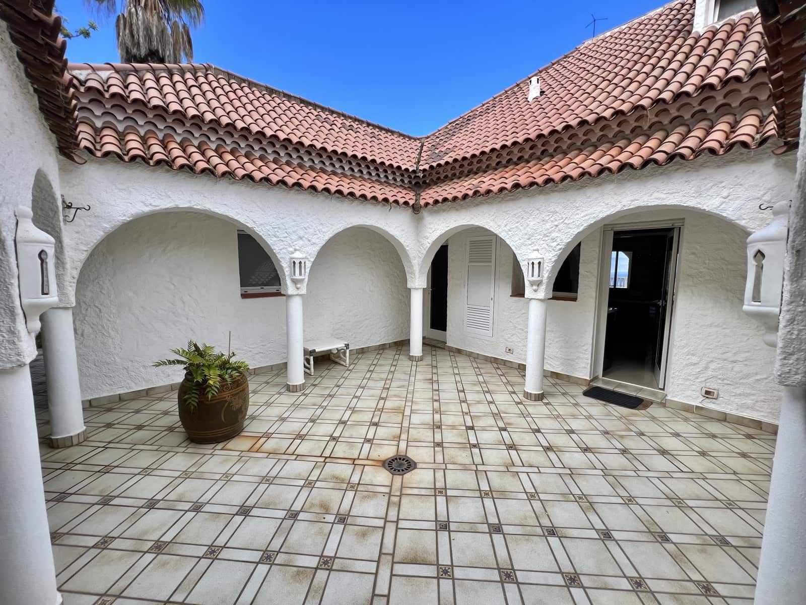 7 soveværelse Rækkehus til salg i Tacoronte med swimmingpool garage - € 1.300.000 (Ref: 9115080)