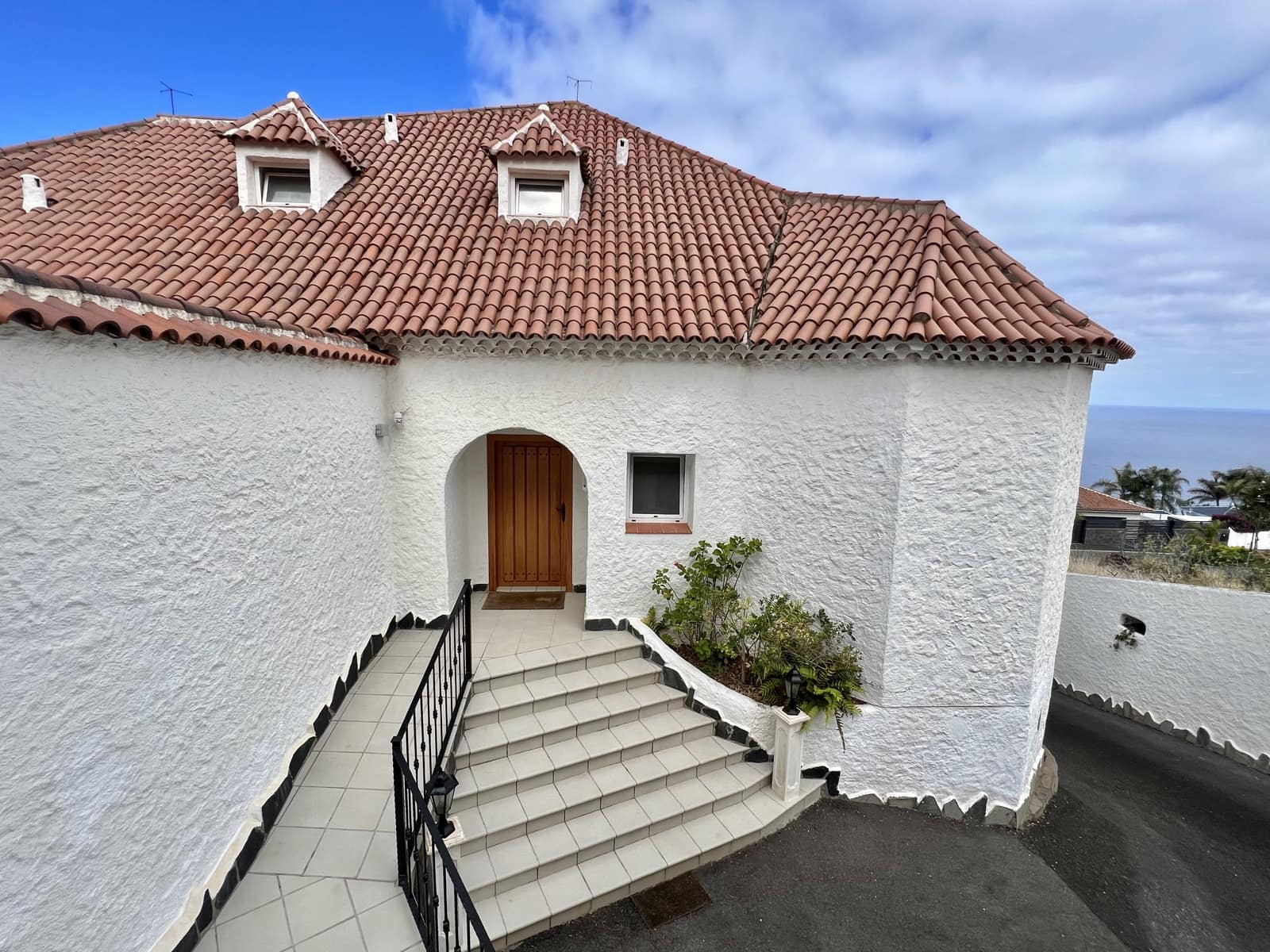 7 soveværelse Rækkehus til salg i Tacoronte med swimmingpool garage - € 1.300.000 (Ref: 9115080)