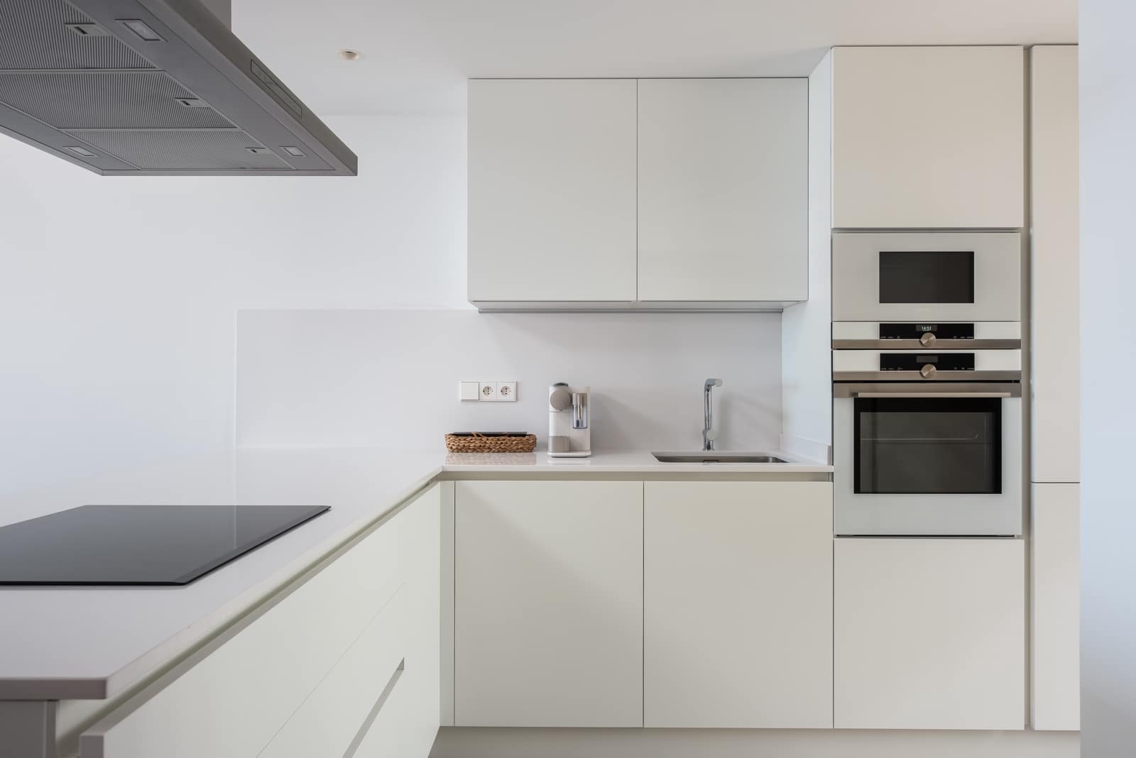 2 soveværelse Lejlighed til salg i Guia de Isora med swimmingpool - € 895.000 (Ref: 9190713)