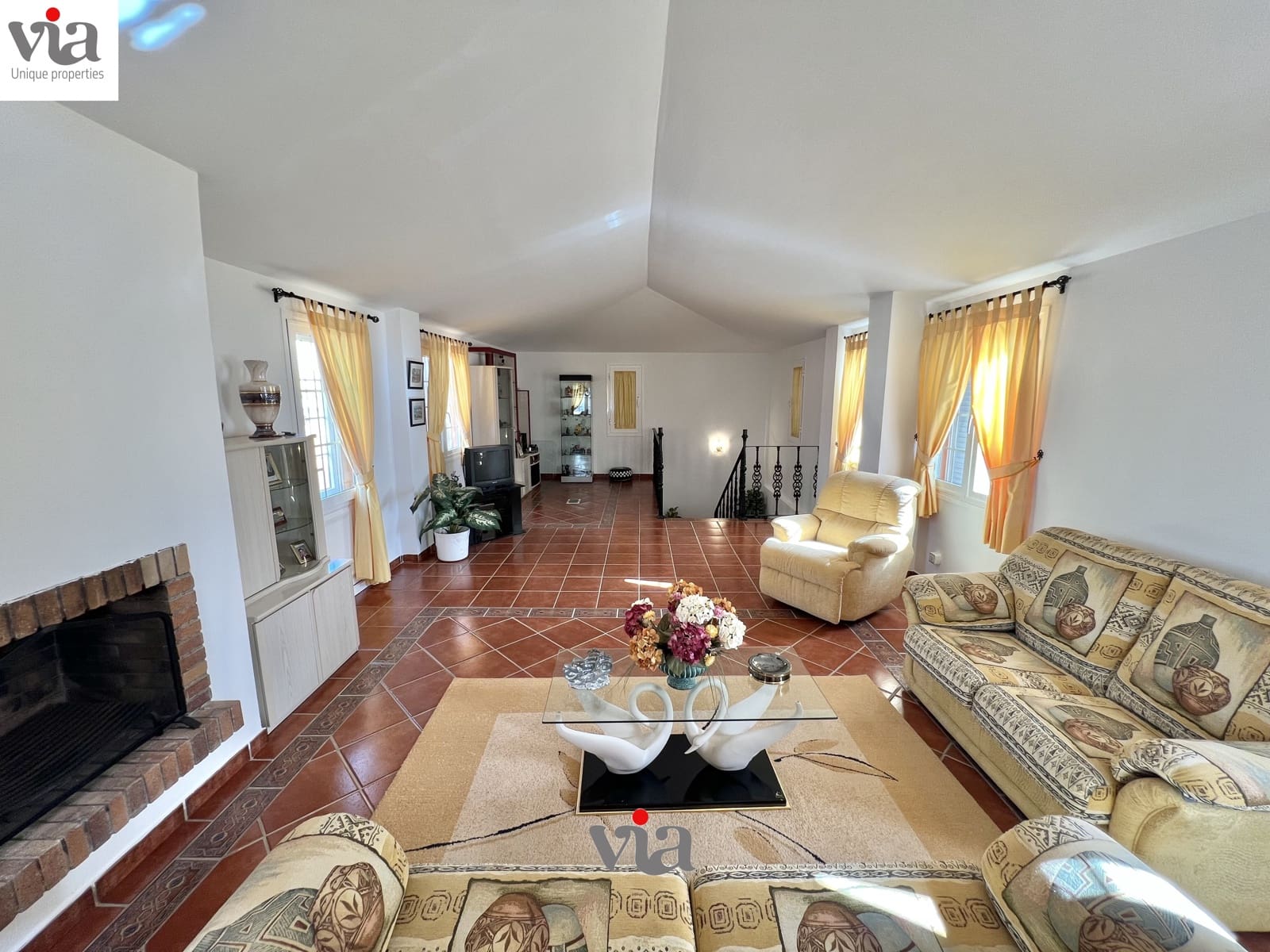 6 soveværelse Villa til salg i Tabaiba med swimmingpool garage - € 829.000 (Ref: 9200222)