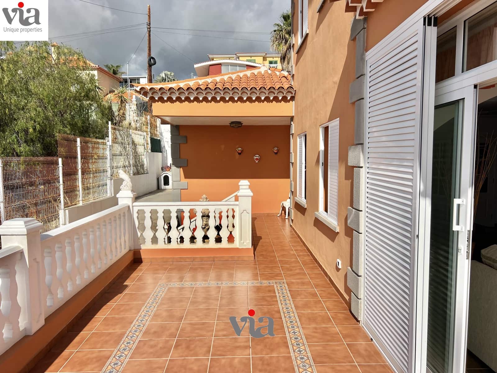 6 soveværelse Villa til salg i Tabaiba med swimmingpool garage - € 829.000 (Ref: 9200222)