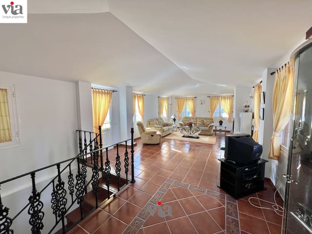 Chalet de 6 habitaciones en Tabaiba, El Rosario en venta con piscina garaje - 829.000 € (Ref: 9200222)