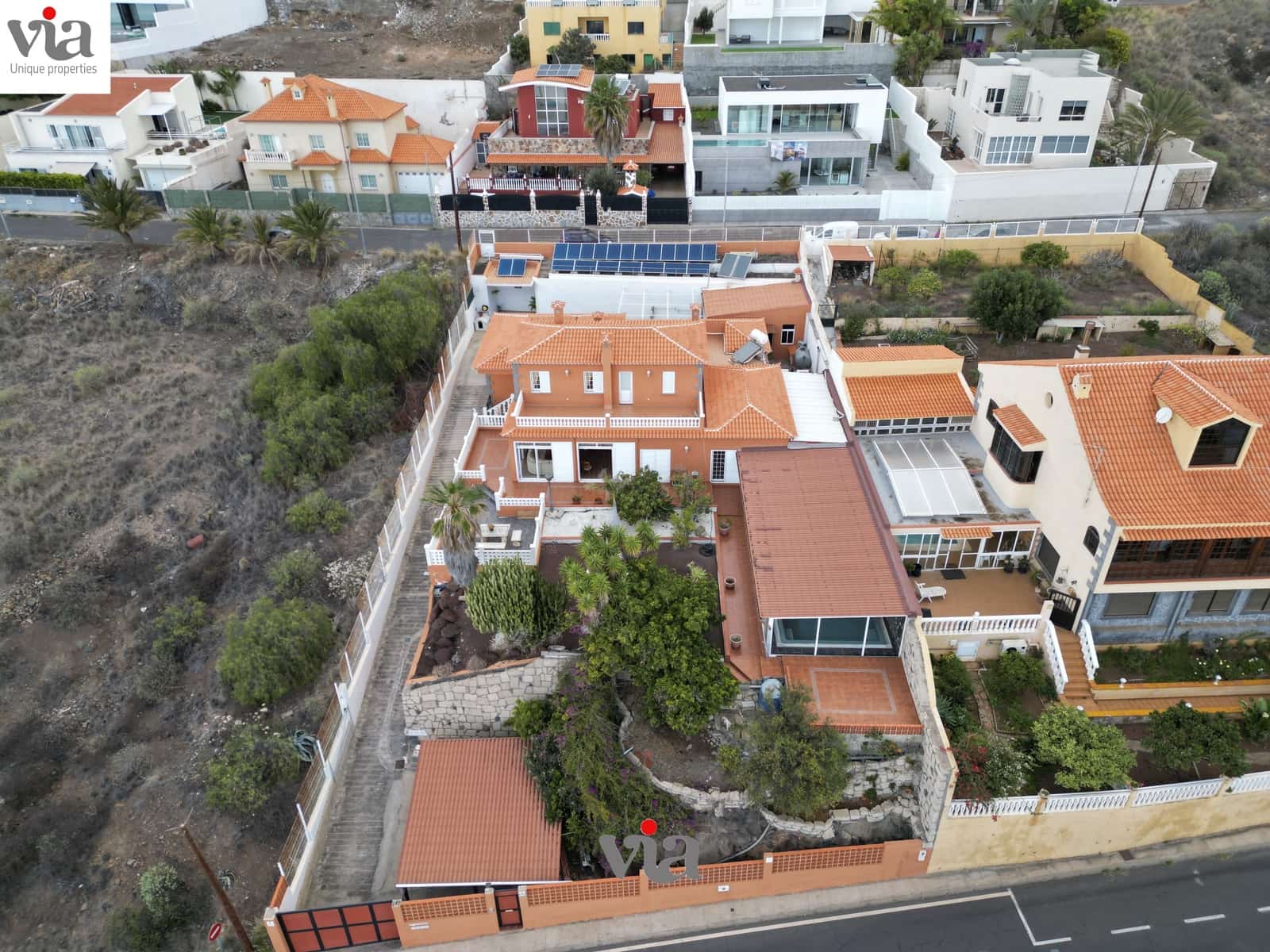 6 soveværelse Villa til salg i Tabaiba med swimmingpool garage - € 829.000 (Ref: 9200222)