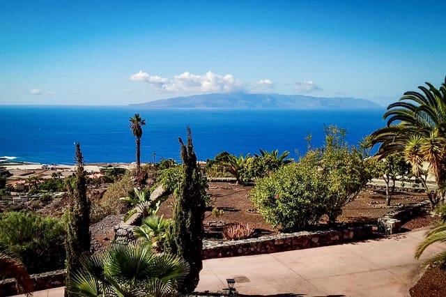 3 soveværelse Finca/Landehus til salg i Guía de Isora med swimmingpool - € 1.320.000 (Ref: 9202091)