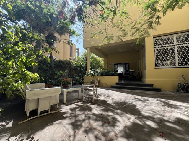 3 soveværelse Lejlighed til leje i Los Lavaderos, Santa Cruz de Tenerife med garage - € 5.100 (Ref: 9271404)