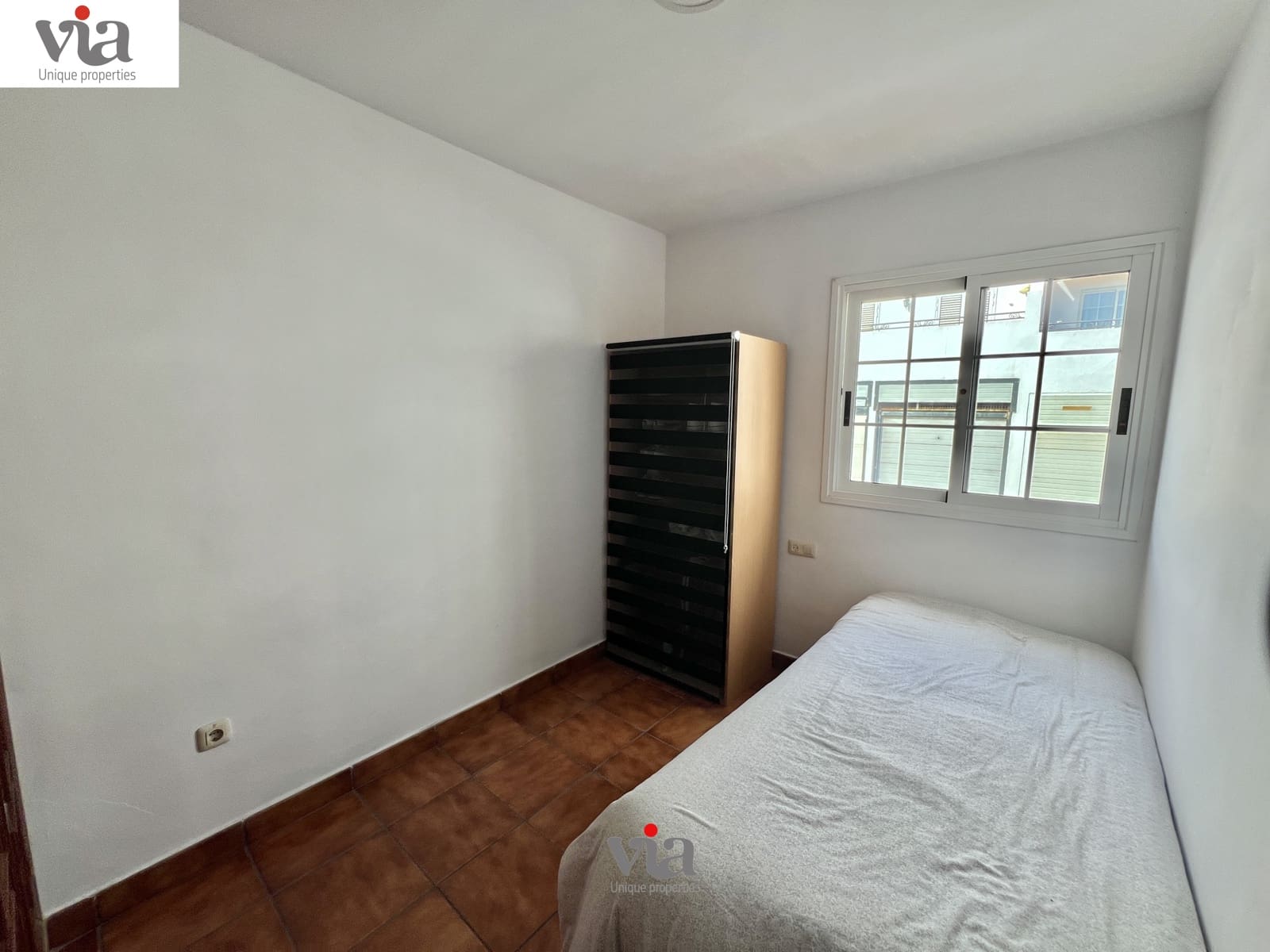 4 slaapkamer Rijtjeshuis te koop in El Rosario met garage - € 425.000 (Ref: 9376498)
