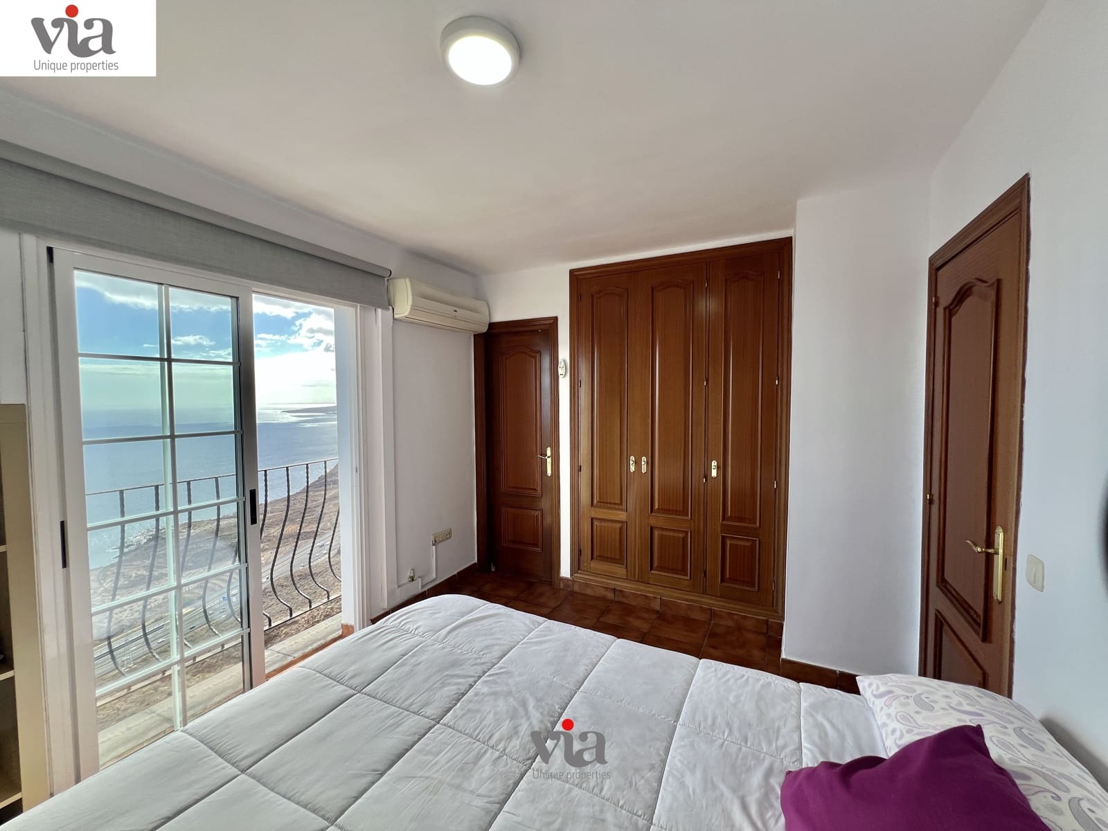 4 slaapkamer Rijtjeshuis te koop in El Rosario met garage - € 425.000 (Ref: 9376498)