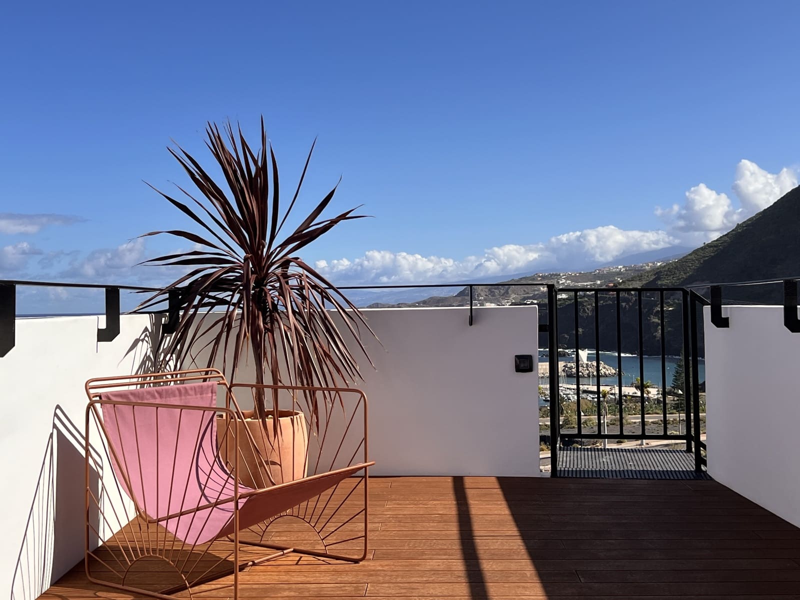 3 bedroom Terraced Villa for sale in Garachico with pool - € 650,000 (Ref: 9462902)