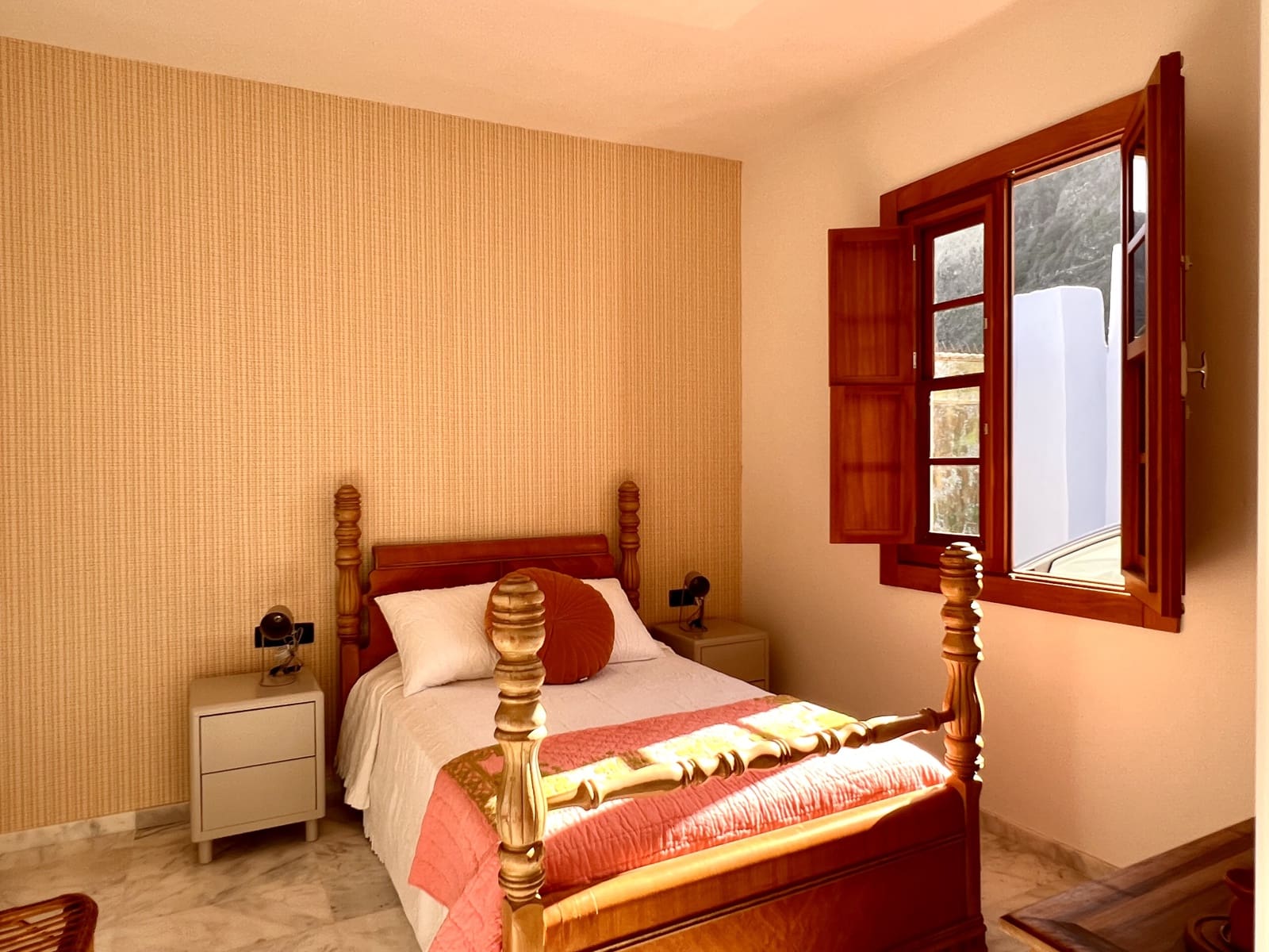 3 bedroom Terraced Villa for sale in Garachico with pool - € 650,000 (Ref: 9462902)