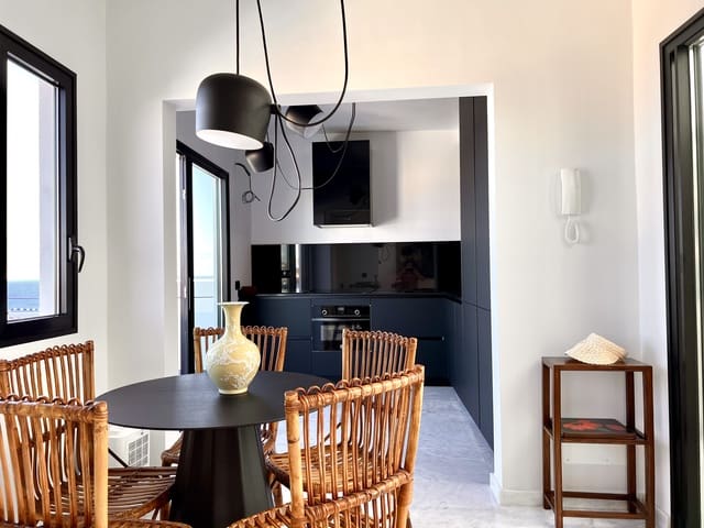 3 chambre Villa/Maison Mitoyenne à vendre à Garachico avec piscine - 650 000 € (Ref: 9462902)