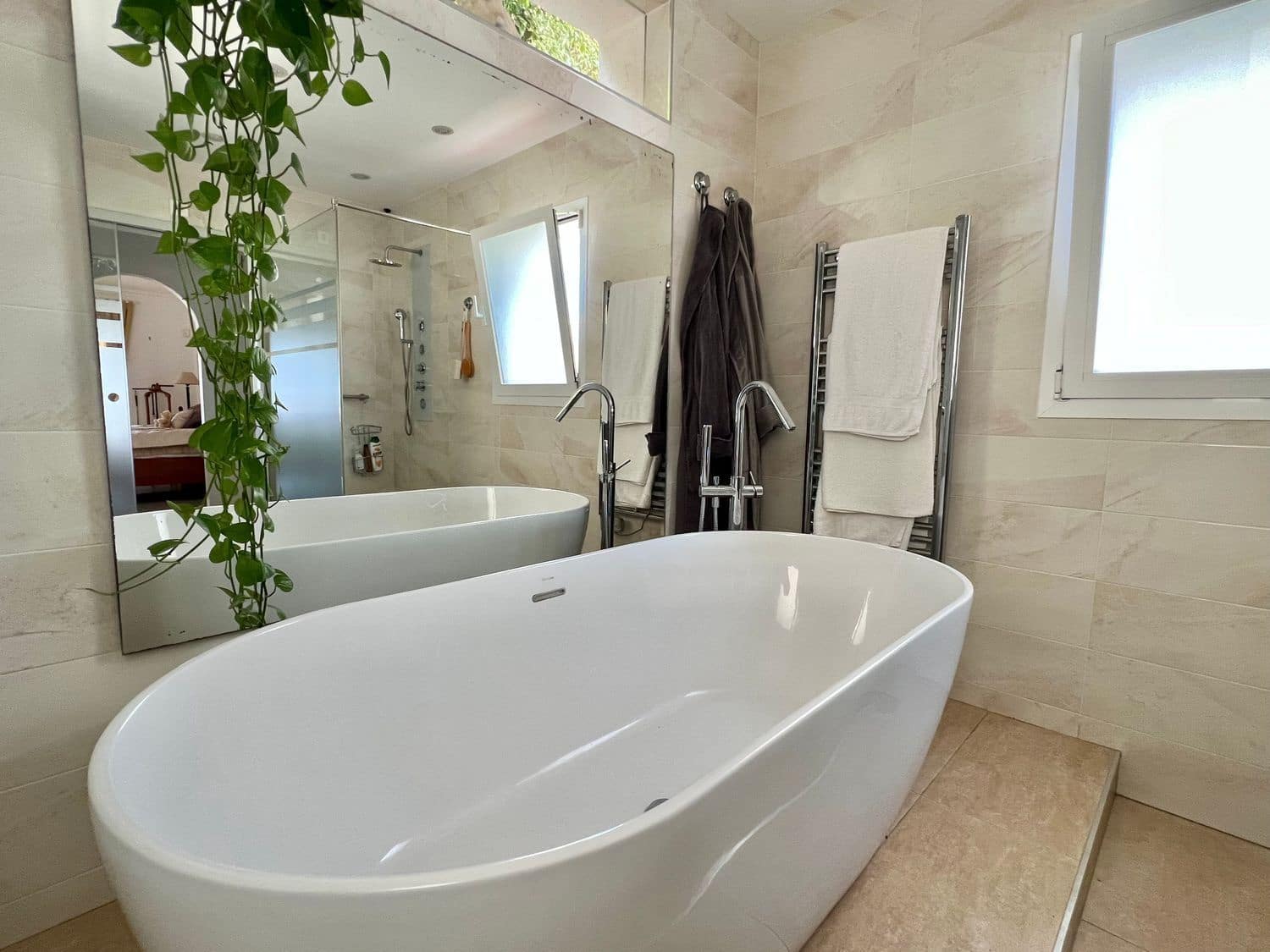 7 bedroom Villa for sale in Tacoronte with pool - € 1,300,000 (Ref: 9482374)