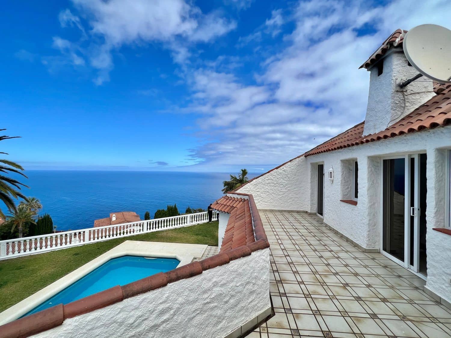 7 bedroom Villa for sale in Tacoronte with pool - € 1,300,000 (Ref: 9482374)
