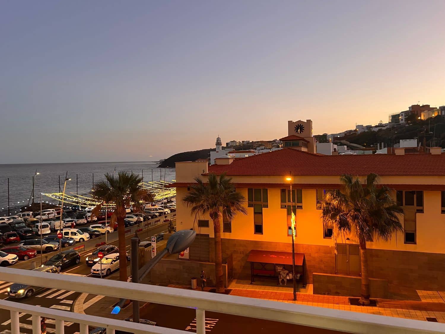 3 makuuhuone Asunto myytävänä paikassa Candelaria mukana 
autotalli - 450 000 € (Ref: 9482375)