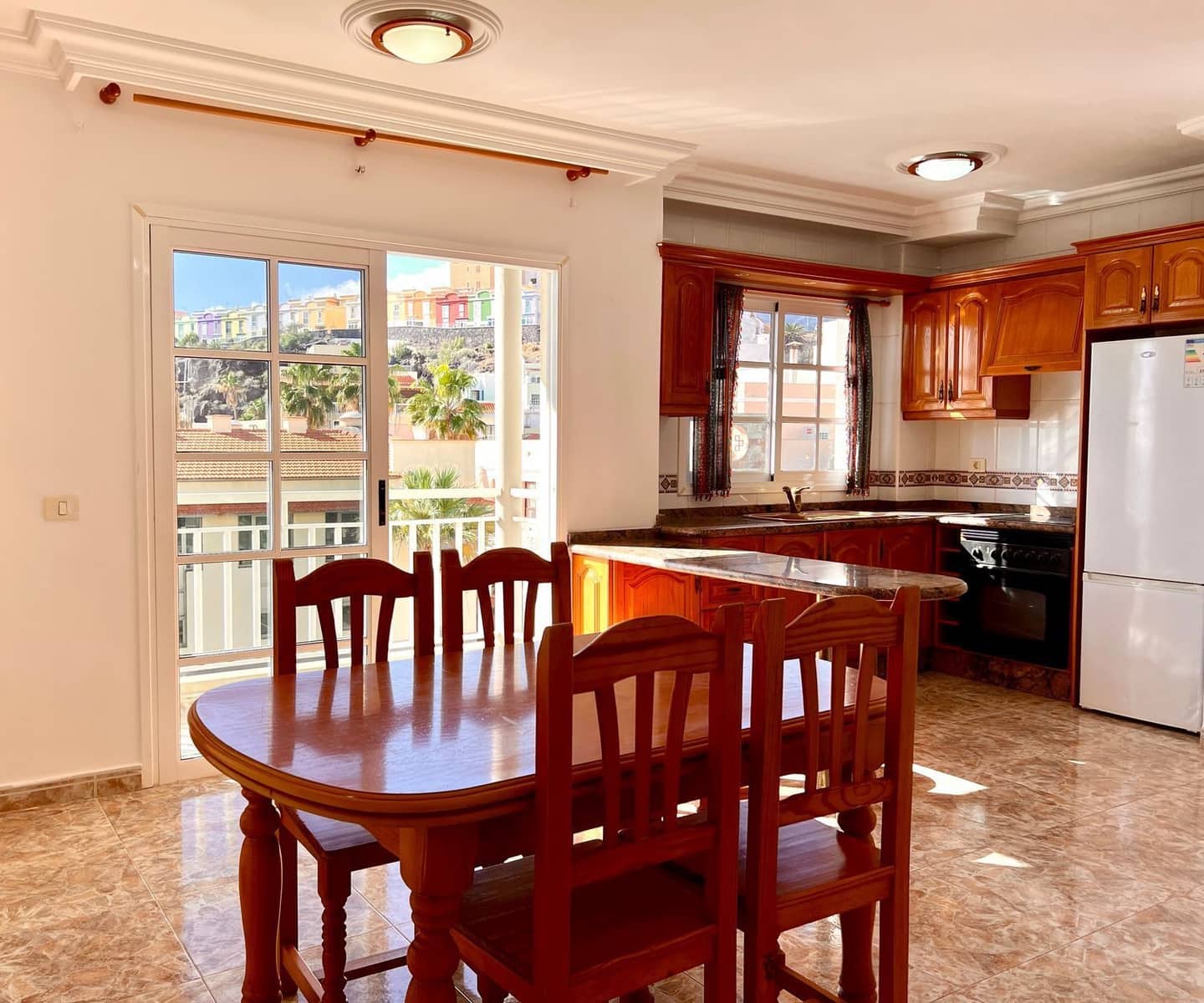 3 makuuhuone Asunto myytävänä paikassa Candelaria mukana 
autotalli - 450 000 € (Ref: 9482375)