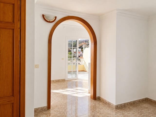 3 sypialnia Mieszkanie na sprzedaż w Candelaria z garażem - 380 000 € (Ref: 9482375)