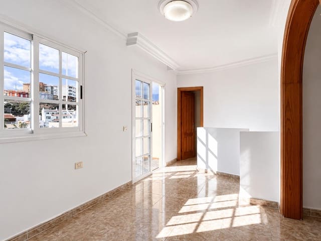 3 sypialnia Mieszkanie na sprzedaż w Candelaria z garażem - 380 000 € (Ref: 9482375)