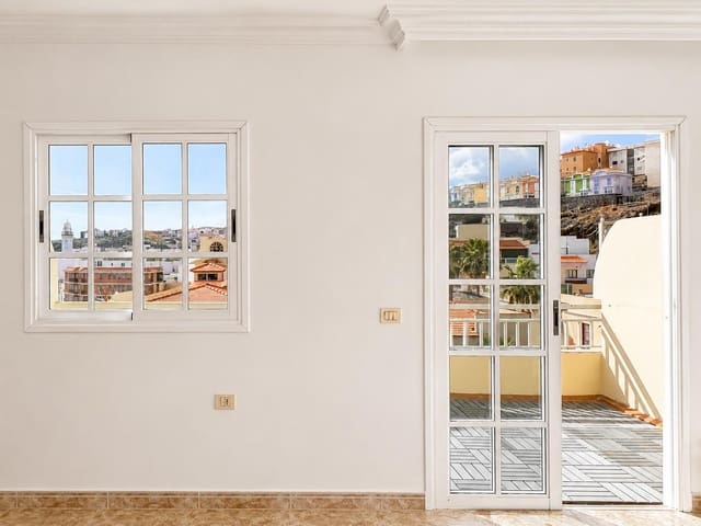 3 sypialnia Mieszkanie na sprzedaż w Candelaria z garażem - 380 000 € (Ref: 9482375)