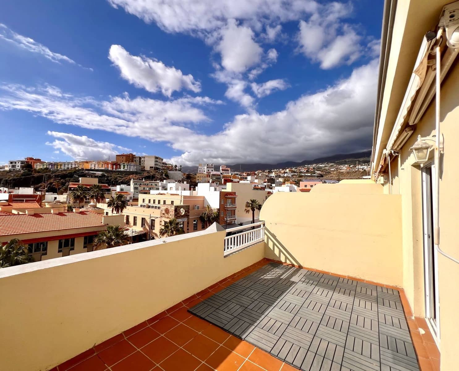 3 chambre Appartement à vendre à Candelaria avec garage - 380 000 € (Ref: 9482375)