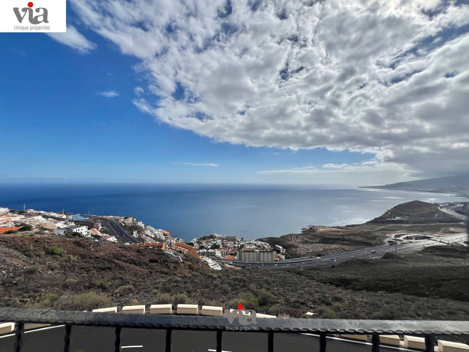 Chalet de 4 habitaciones en Tabaiba en venta - 425.000 € (Ref: 9482379)