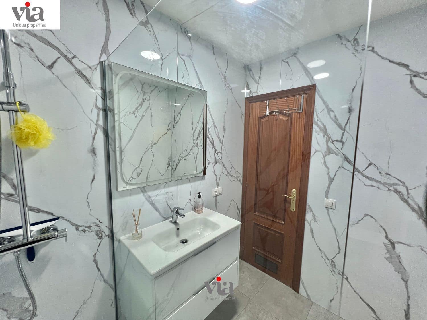 Chalet de 4 habitaciones en Tabaiba en venta - 425.000 € (Ref: 9482379)