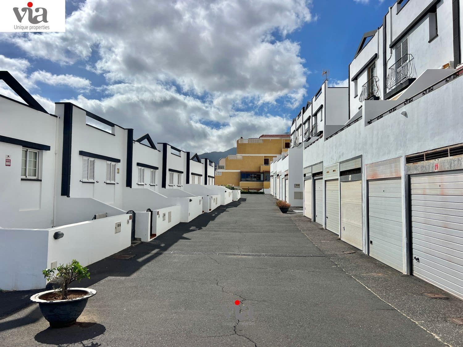 Chalet de 4 habitaciones en Tabaiba en venta - 425.000 € (Ref: 9482379)