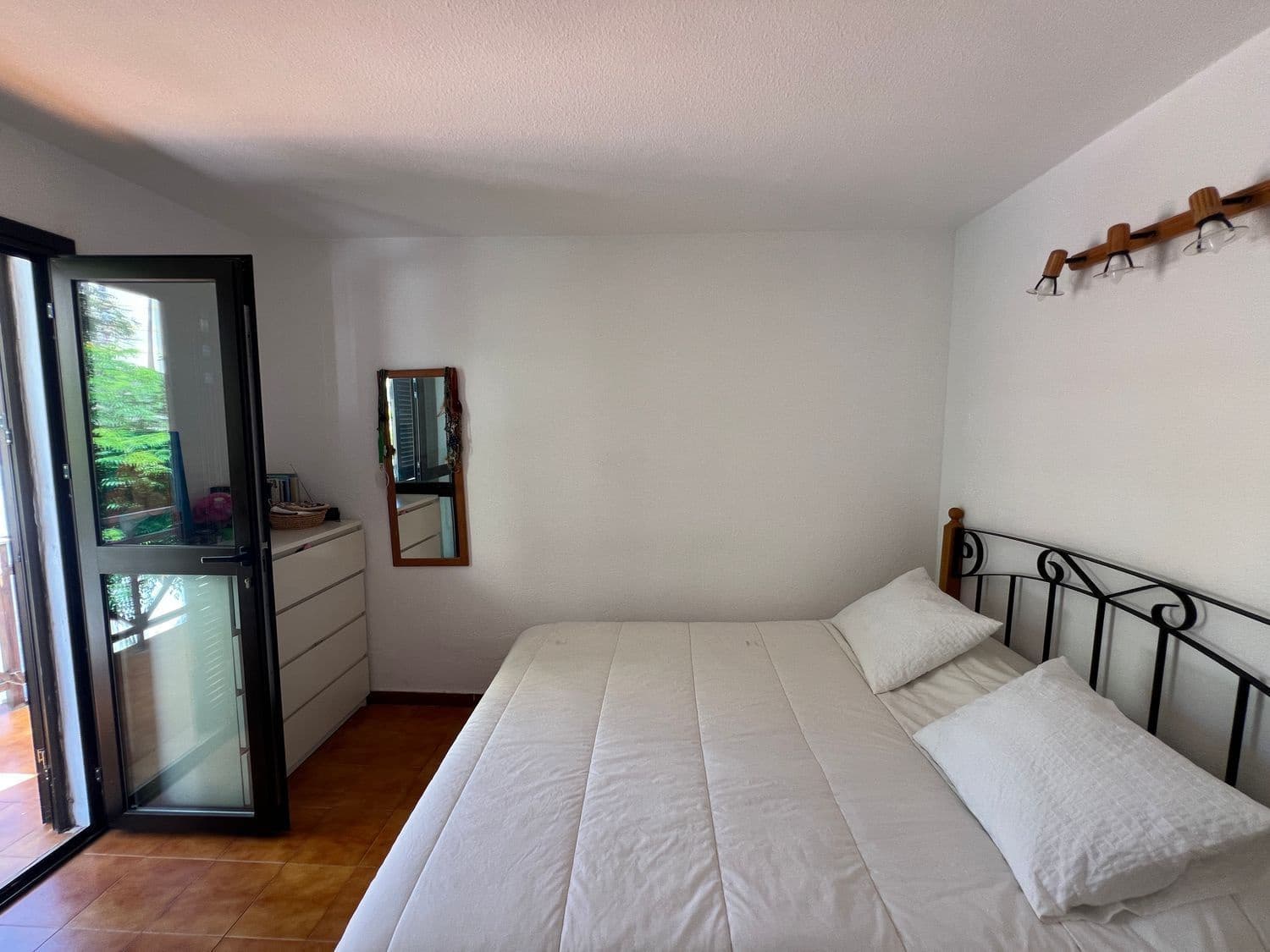 2 bedroom Villa for sale in Playa de las Americas with pool - € 525,000 (Ref: 9482380)