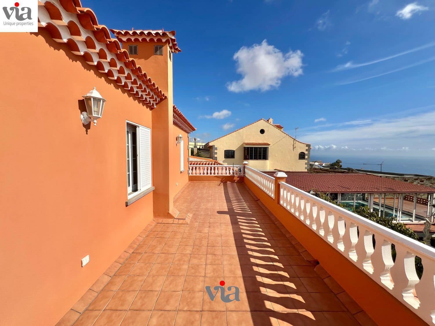 Chalet de 6 habitaciones en Tabaiba en venta con piscina - 829.000 € (Ref: 9482381)