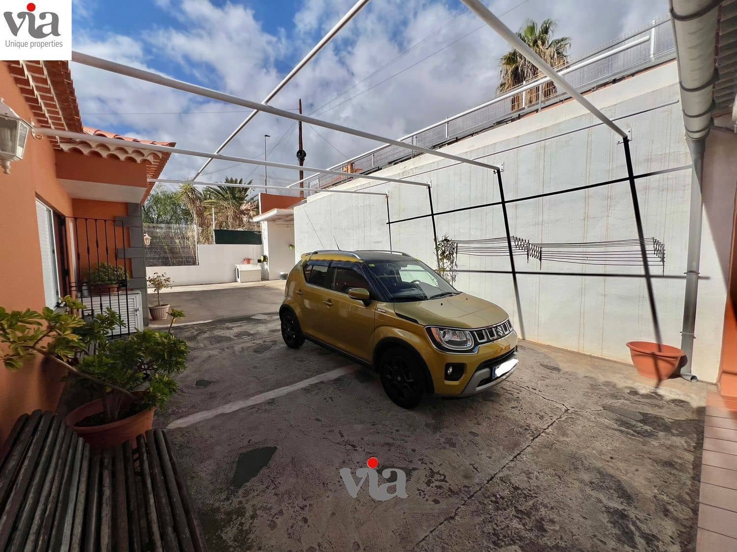 Chalet de 6 habitaciones en Tabaiba en venta con piscina - 829.000 € (Ref: 9482381)