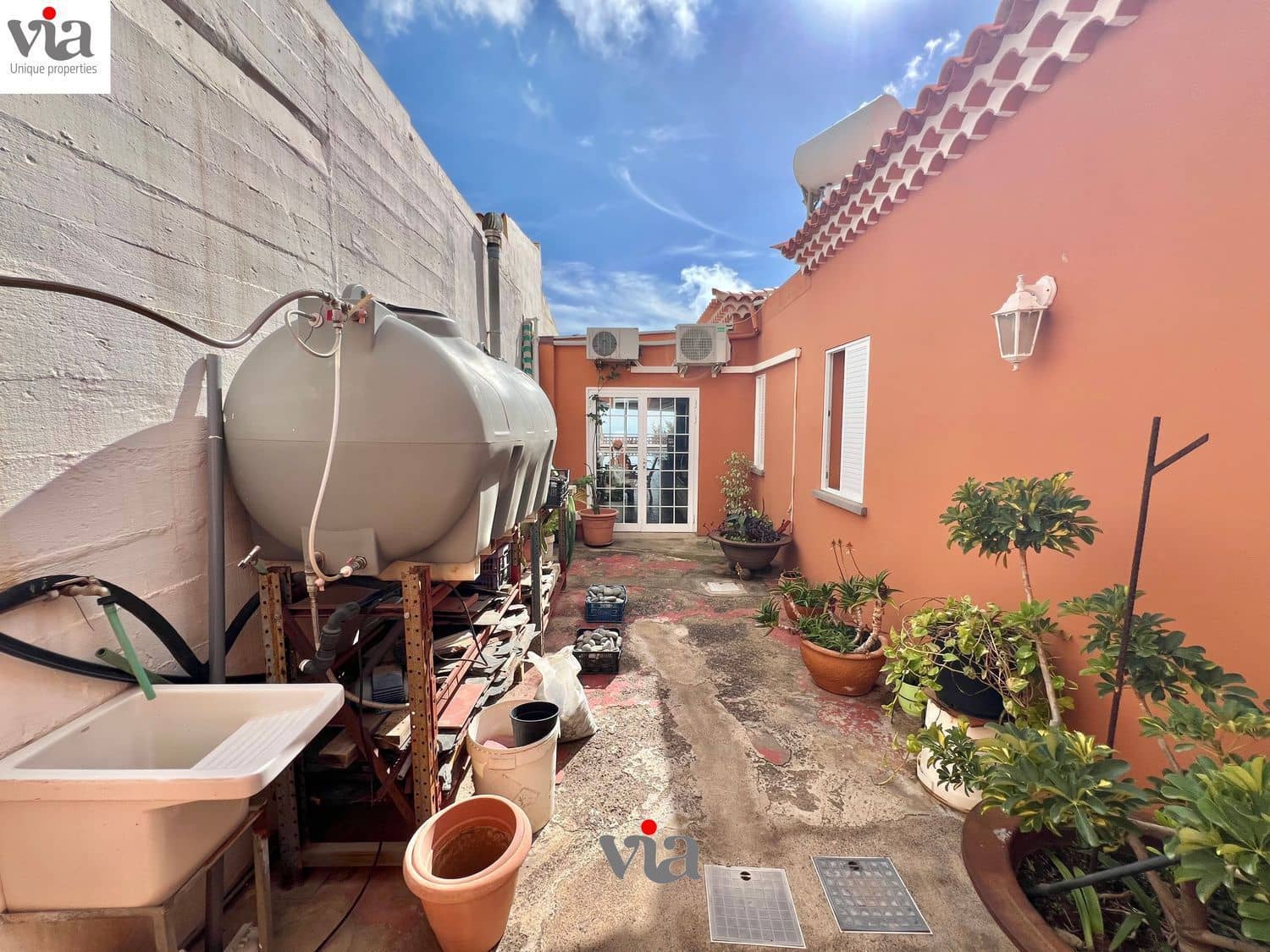 Chalet de 6 habitaciones en Tabaiba en venta con piscina - 829.000 € (Ref: 9482381)