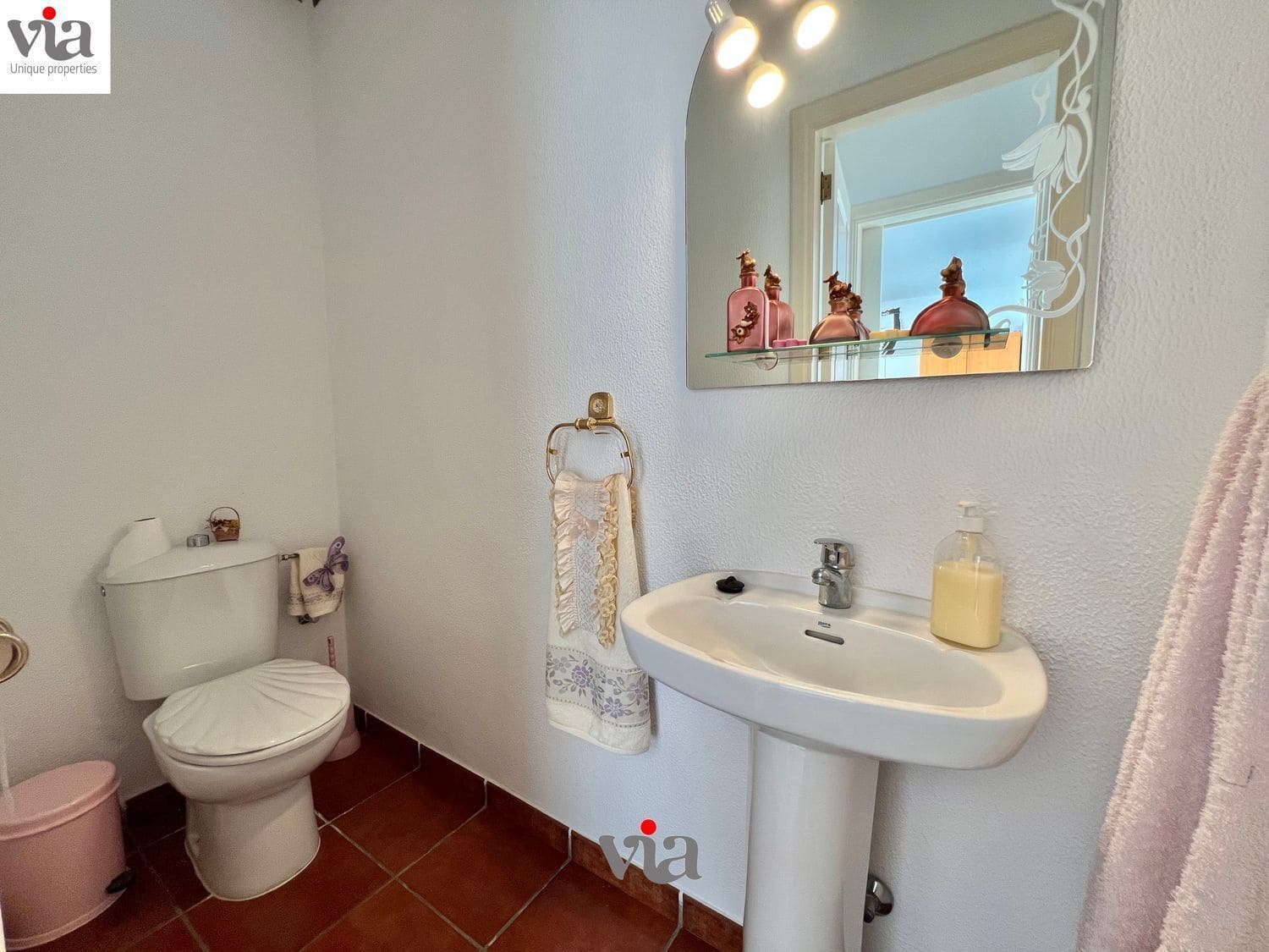 Chalet de 6 habitaciones en Tabaiba en venta con piscina - 829.000 € (Ref: 9482381)