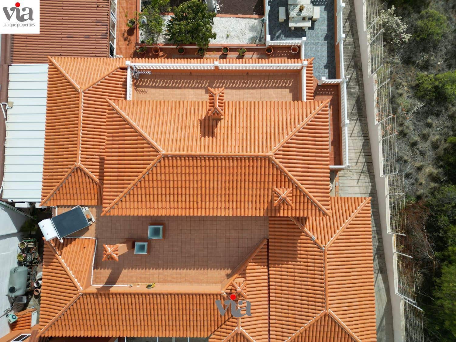 Chalet de 6 habitaciones en Tabaiba en venta con piscina - 829.000 € (Ref: 9482381)