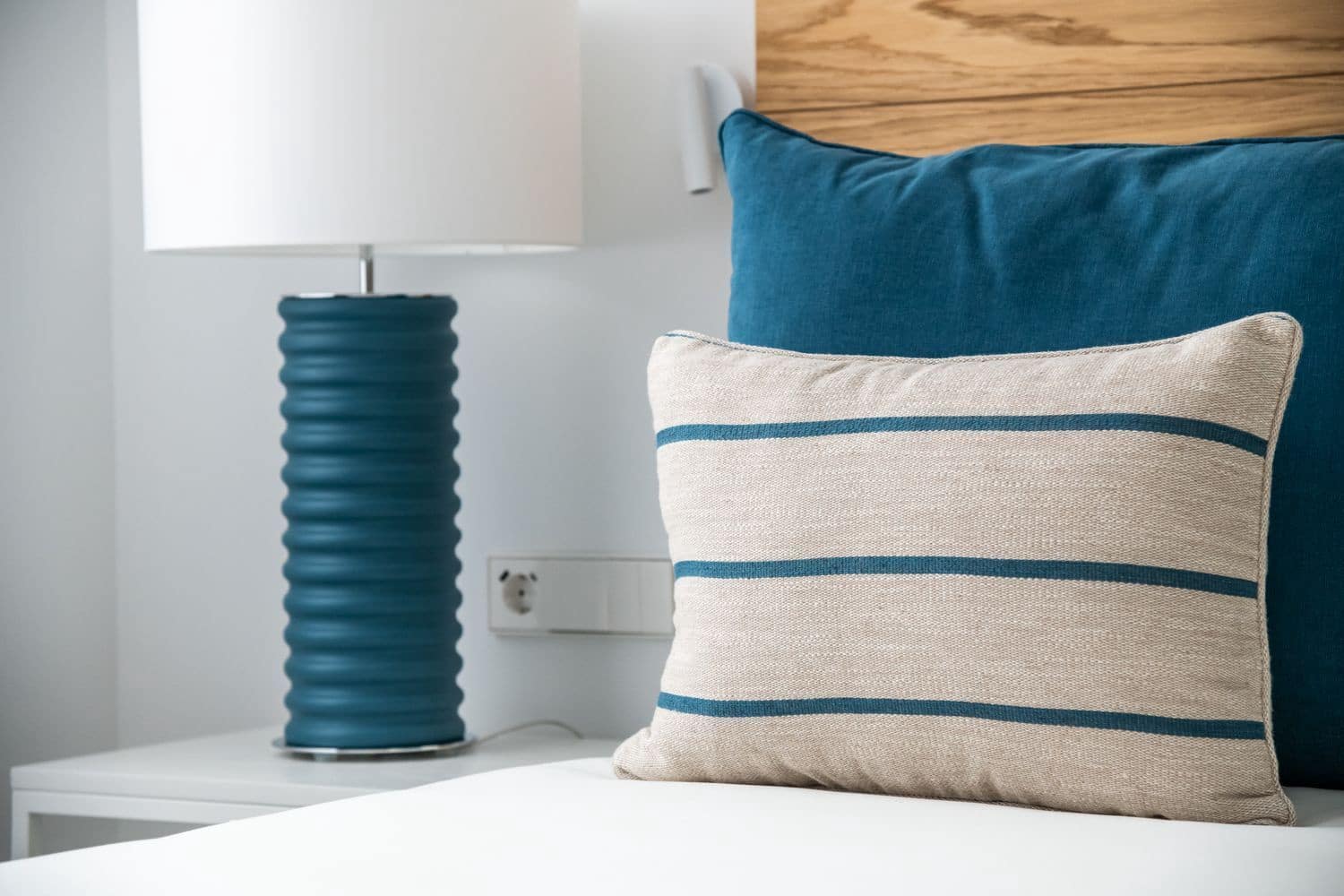 2 bedroom Flat for sale in Guia de Isora with pool garage - € 895,000 (Ref: 9482383)