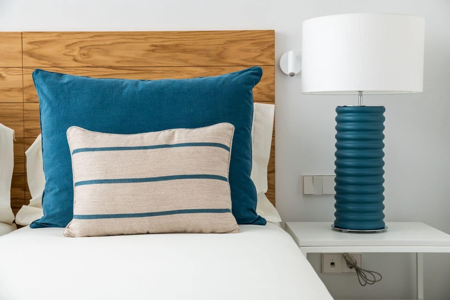 2 bedroom Flat for sale in Guia de Isora with pool garage - € 895,000 (Ref: 9482383)