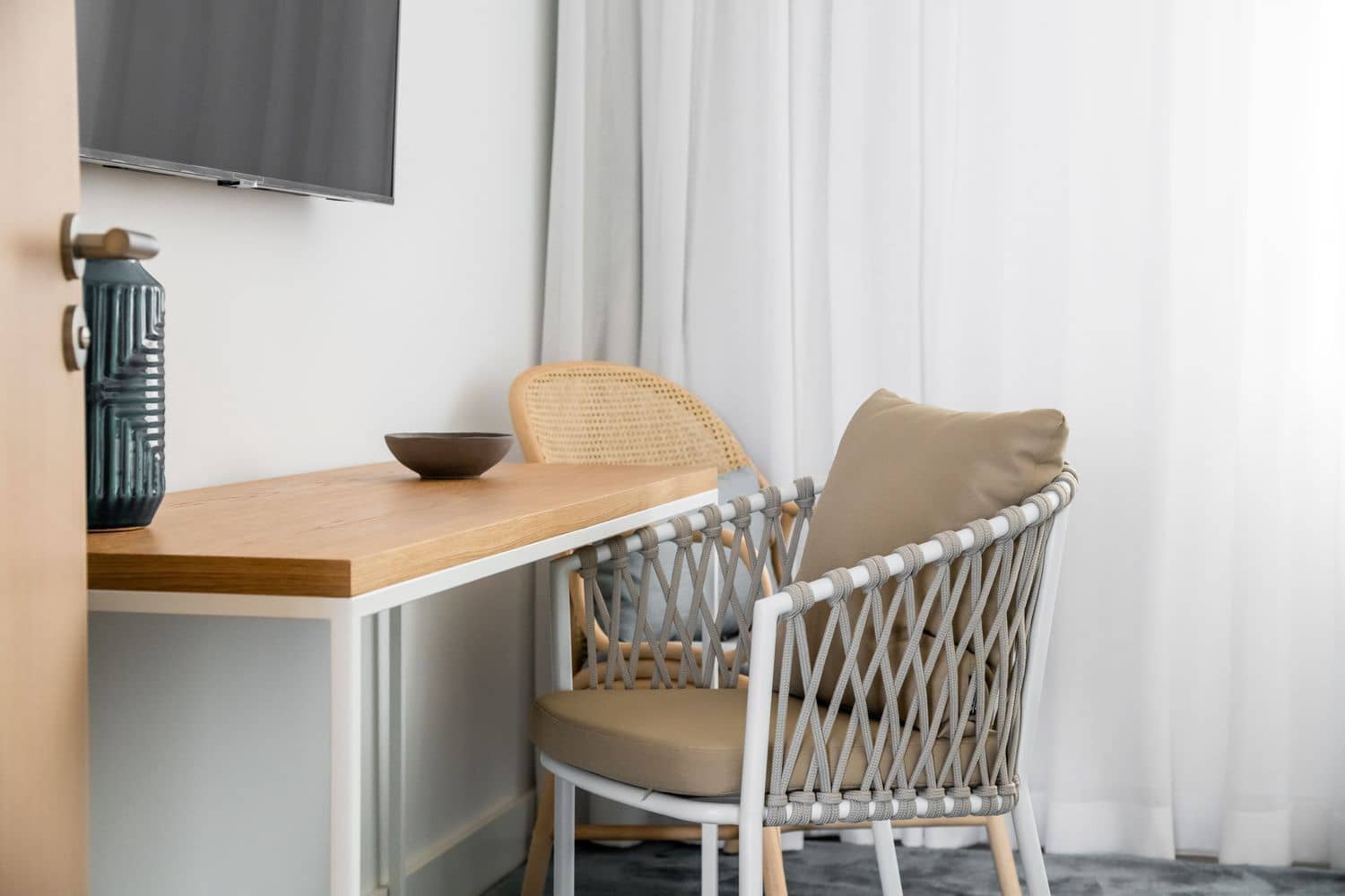 2 bedroom Flat for sale in Guia de Isora with pool garage - € 895,000 (Ref: 9482383)