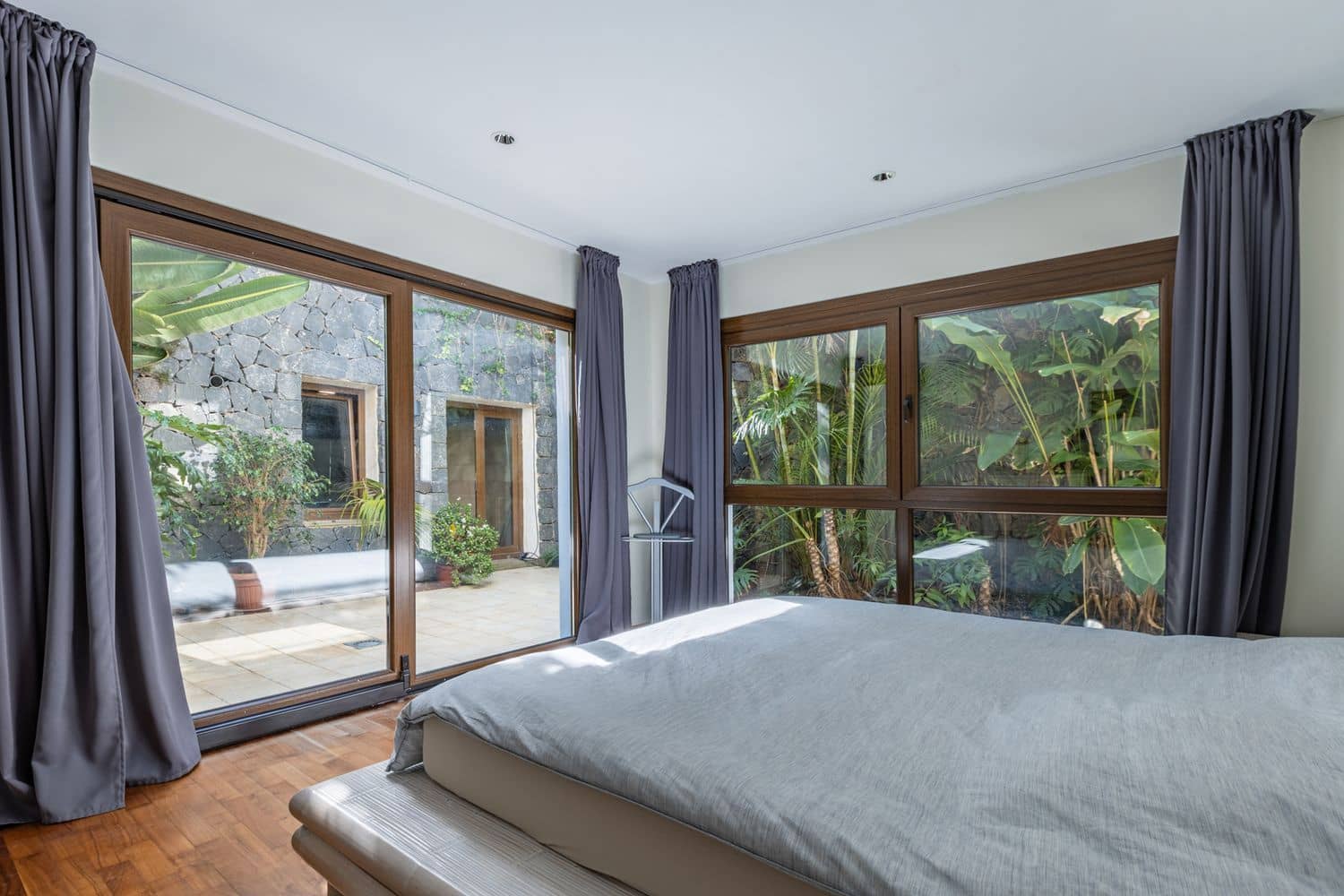 6 quarto Moradia para venda em Santa Ursula com piscina - 999 000 € (Ref: 9482385)