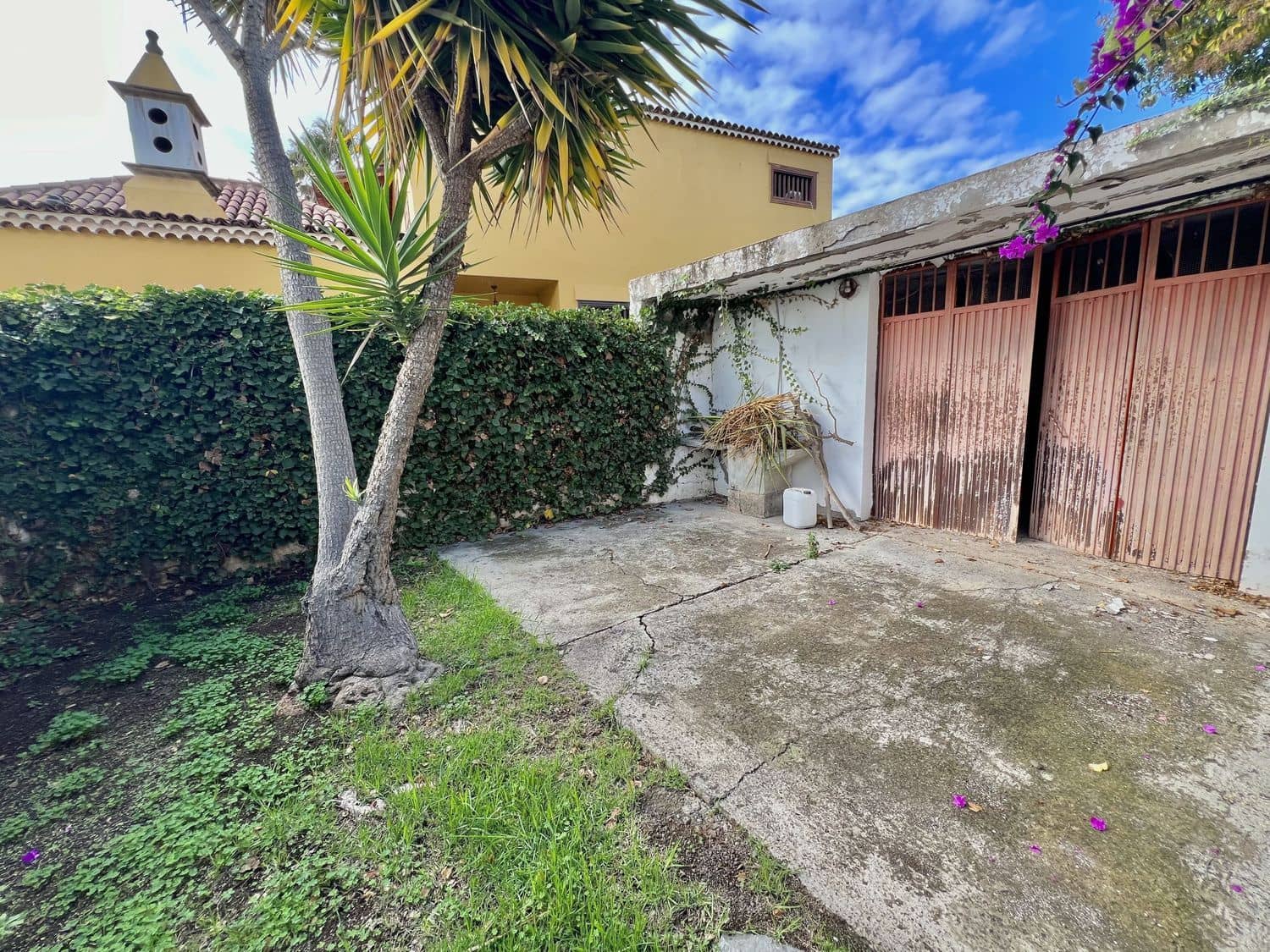 4 bedroom Villa for sale in San Cristobal de La Laguna - € 780,000 (Ref: 9482386)