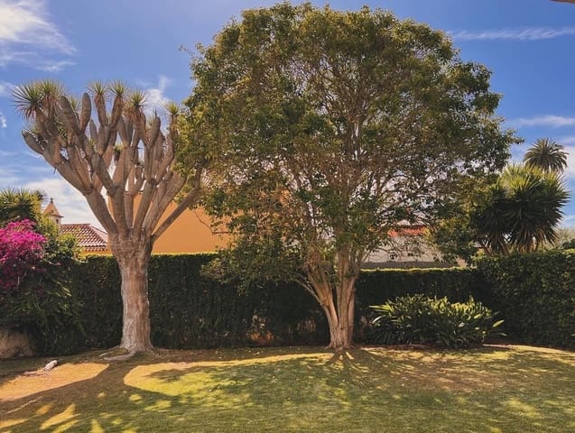 4 bedroom Villa for sale in San Cristóbal de La Laguna - € 780,000 (Ref: 9482386)