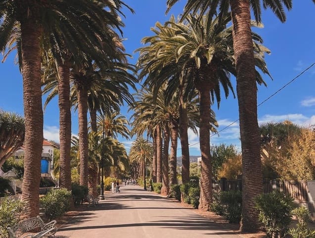 4 bedroom Villa for sale in San Cristóbal de La Laguna - € 780,000 (Ref: 9482386)