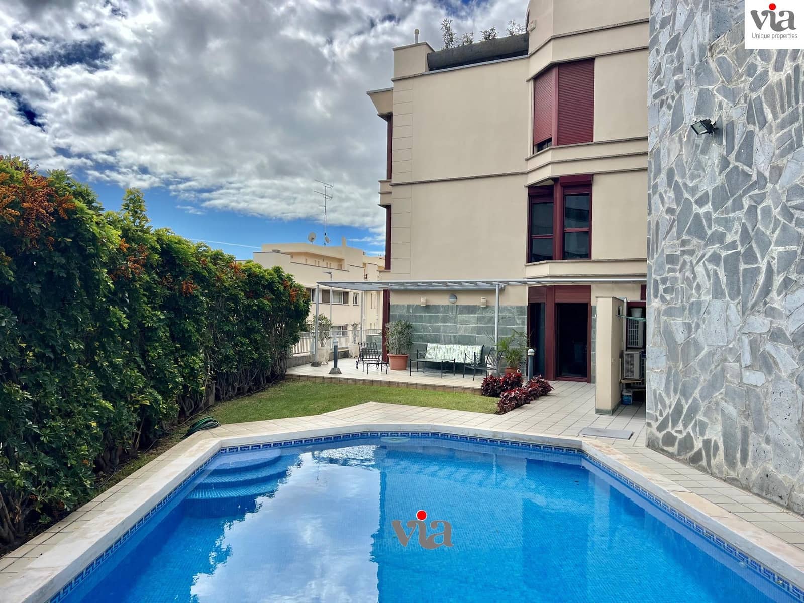 4 slaapkamer Appartement te koop in Santa Cruz de Tenerife met zwembad garage - € 850.000 (Ref: 9541585)