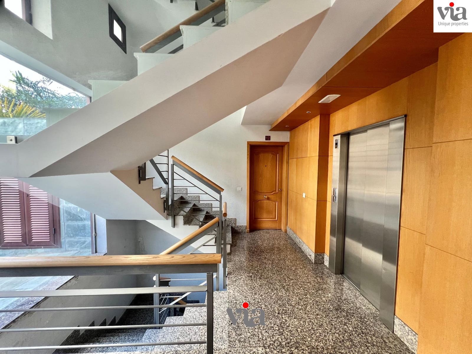 4 slaapkamer Appartement te koop in Santa Cruz de Tenerife met zwembad garage - € 850.000 (Ref: 9541585)