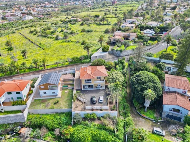 Chalet de 3 habitaciones en Tacoronte en venta con garaje - 980.000 € (Ref: 9605160)